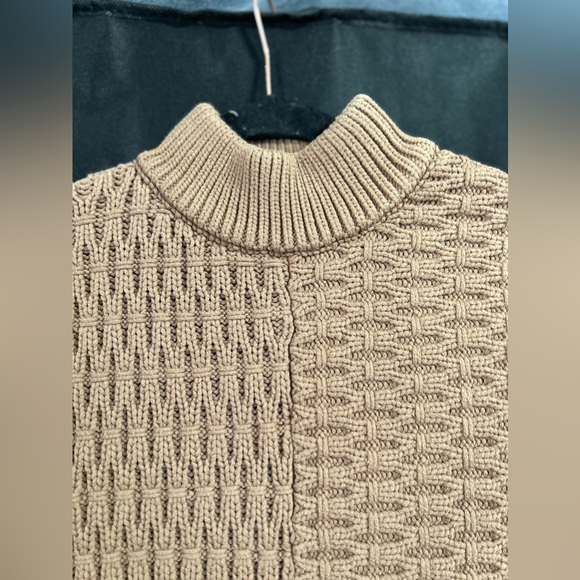 Beautiful Women’s Anthropologie Twofer Top - Picture 4 of 13